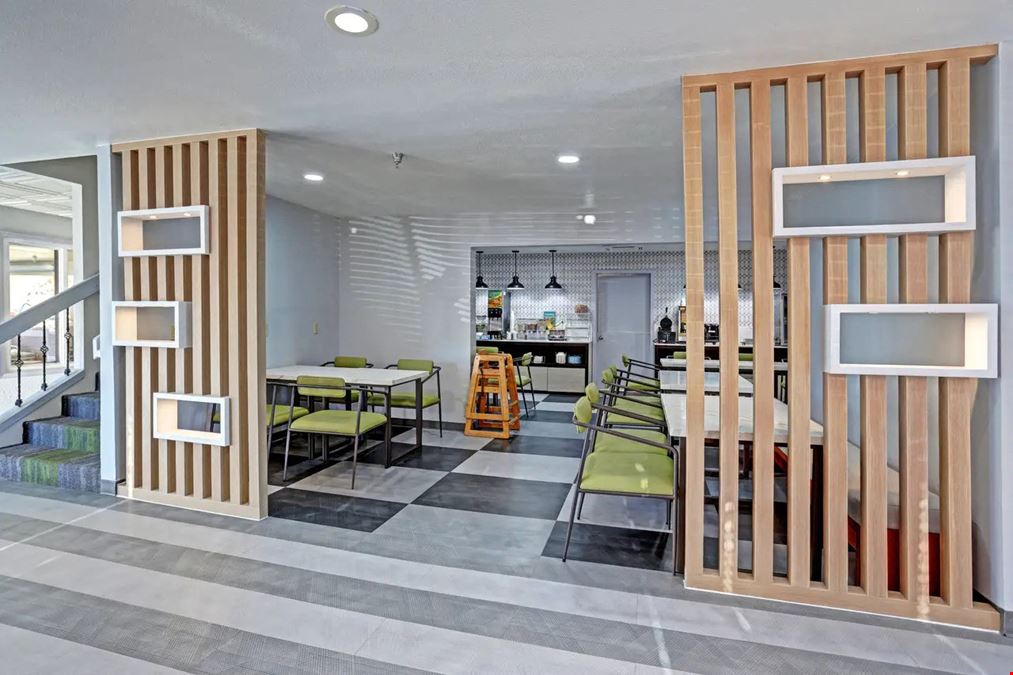 Quality Inn  Pierre