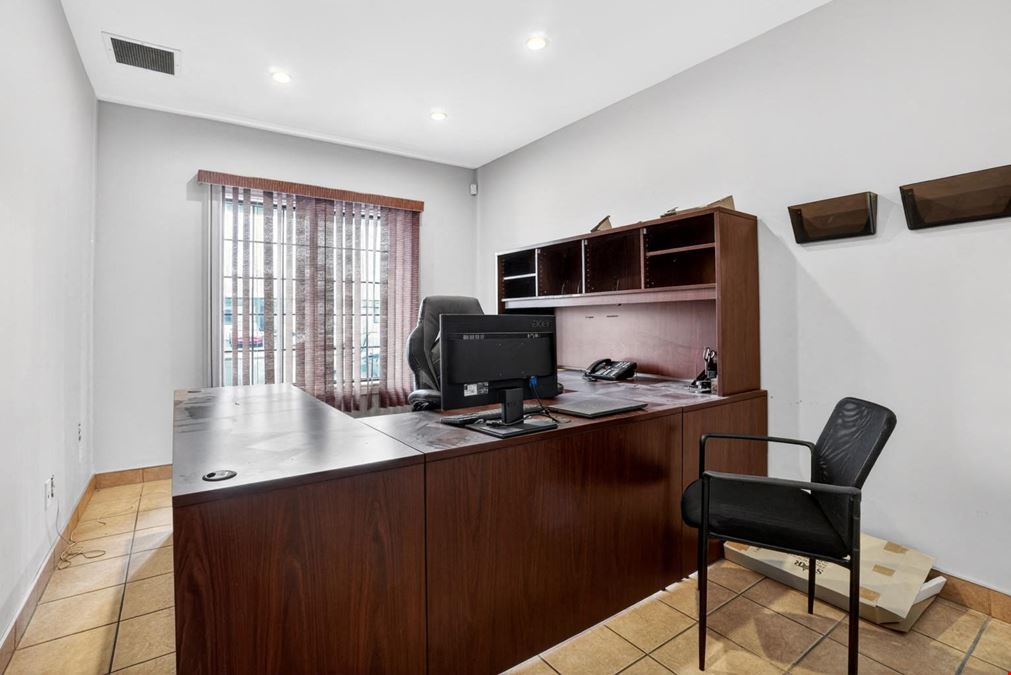 2082 avenue Chartier