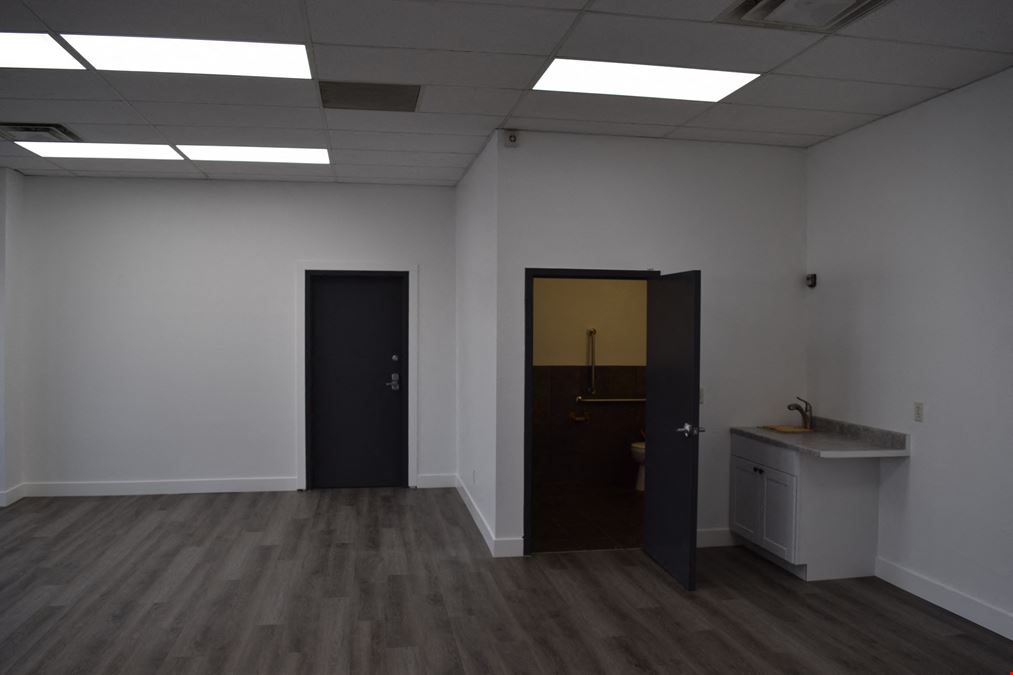 5,345 SF warehouse with heavy power and a 10'x12' drive in door