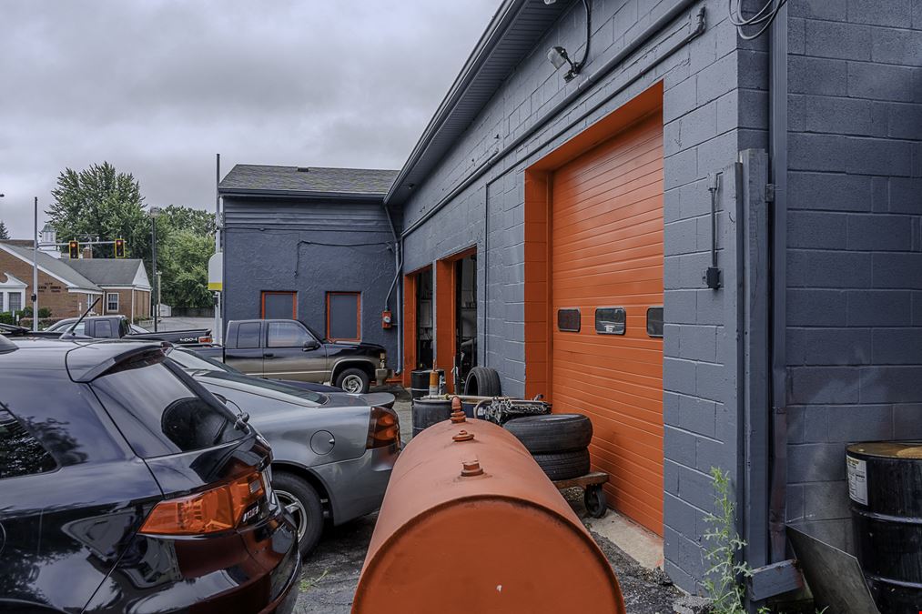 1390 W Sylvania Ave