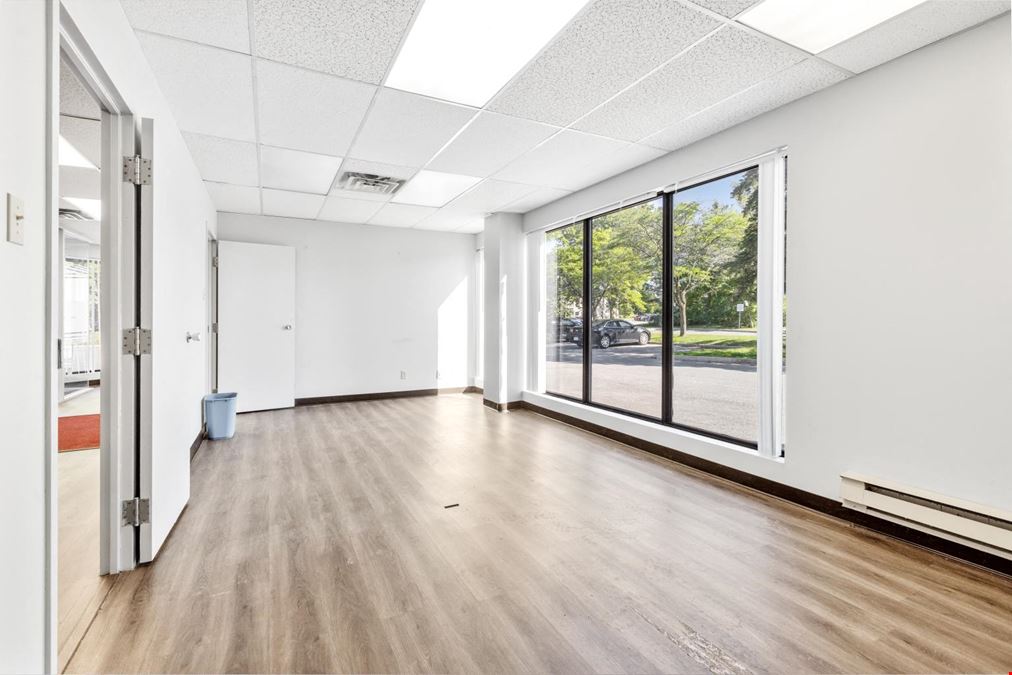 155 Terence Matthews Crescent unit 1&8