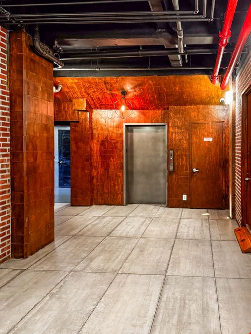350 Manhattan Avenue | Fully Occupied Corner Free Market Residential Building in the Heart of Williamsburg