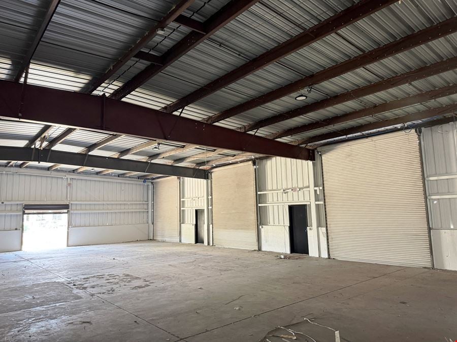 8,993 SF Warehouse on 1 AC