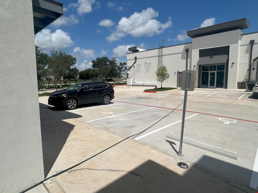 610 Brashear Ln #400 Cedar Park TX