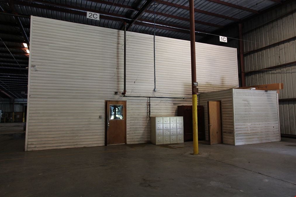4501 E Palmetto St.