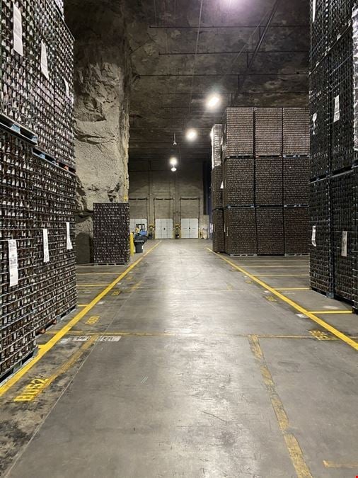 UNDERGROUND WAREHOUSE/DISTRIBUTION SPACE