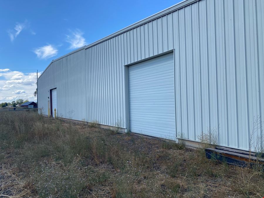 Ag Industrial Warehouse For Lease