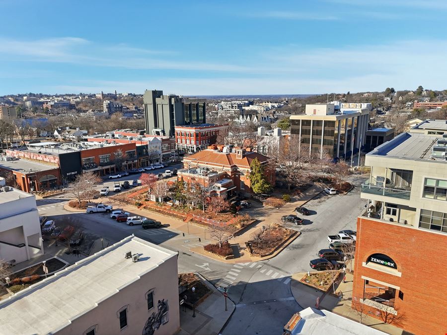 5 W Mountain St