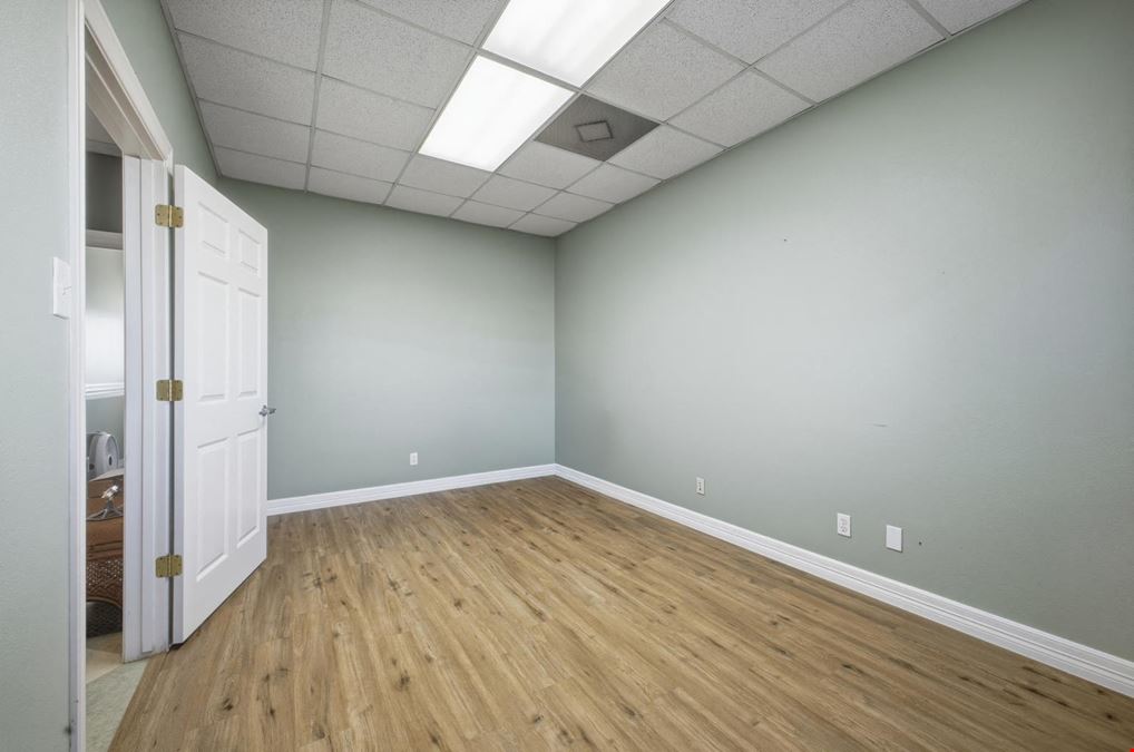 Highway 290 Office + Warehouse
