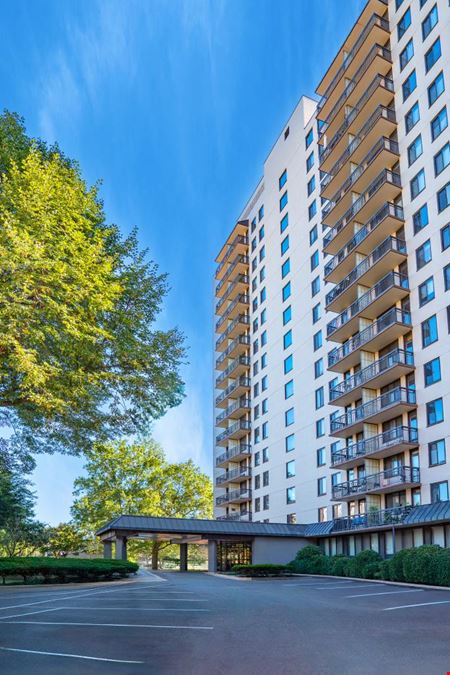 Port Royal Condominium