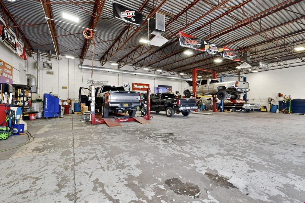 PREMIER MULTI TENANT INDUSTRIAL COMPLEX