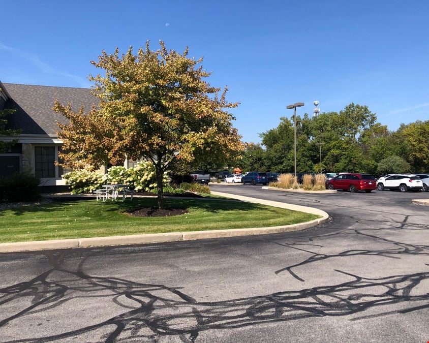 Stone Pointe Office Park - 409 E. Cook Rd.
