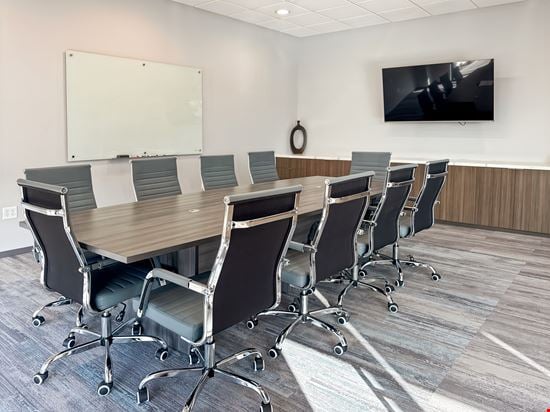 Regus - Sugarland - University Blvd