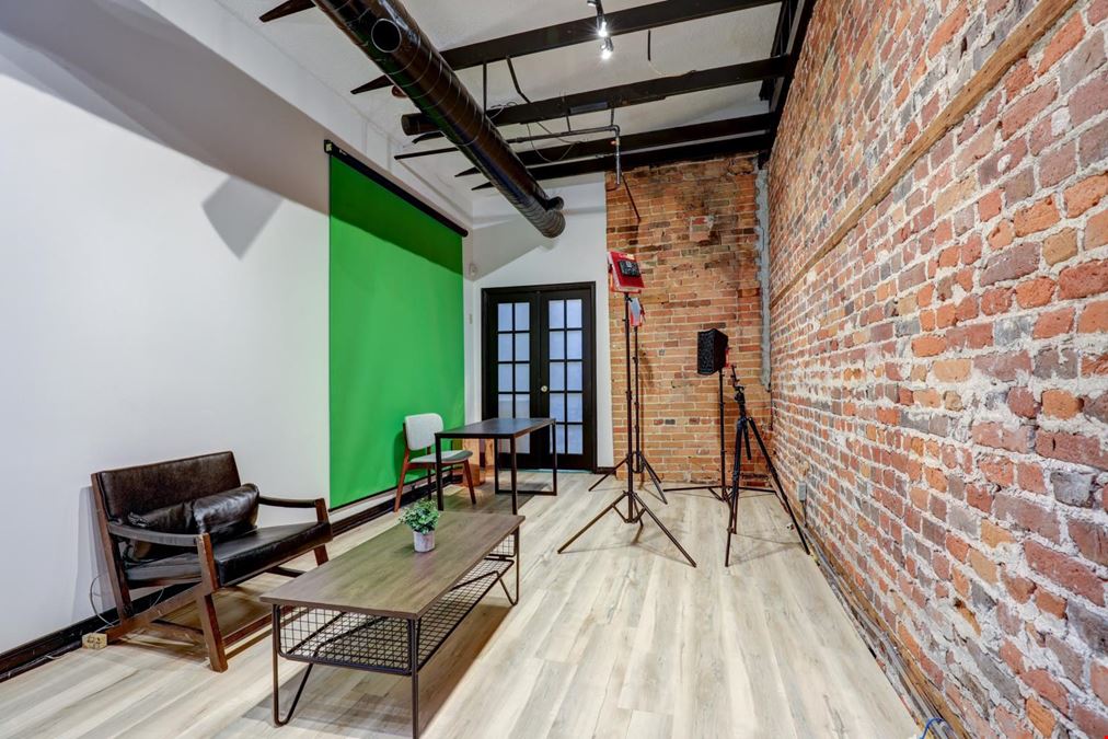 142 King Street East