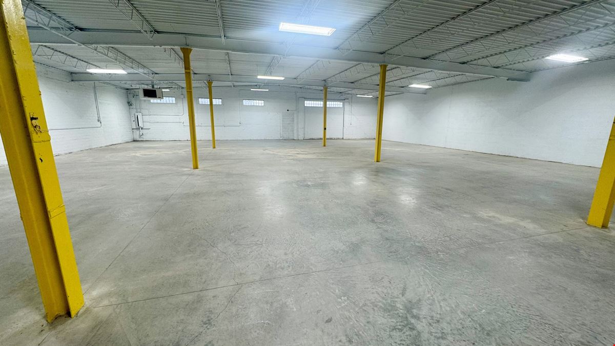 6360 SF Warehouse Space For Lease