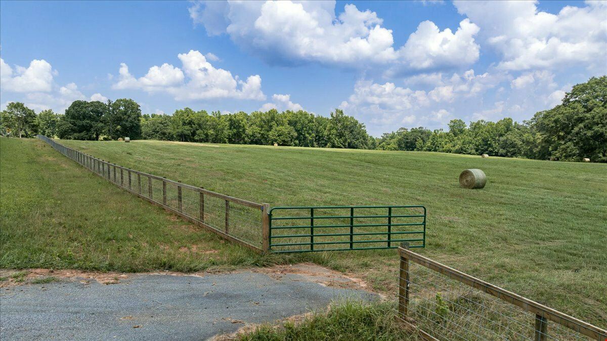 CHANDLER BRIDGE RD 719 ACRES