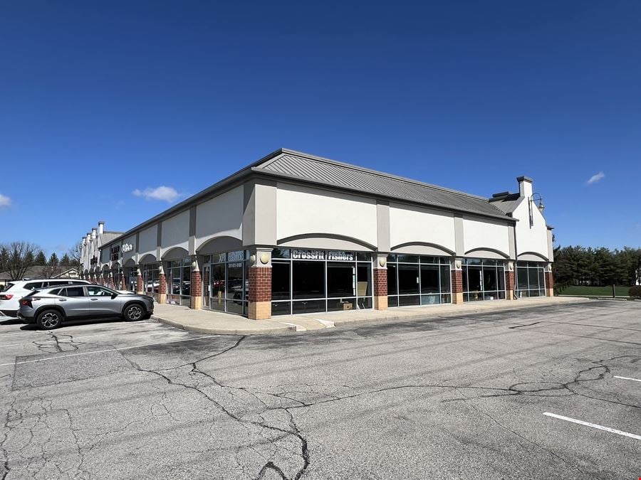 Pine Creek Shoppes 8958 E 96th St Crossfit