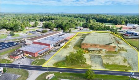 Preview of Industrial space for Sale at Lee St