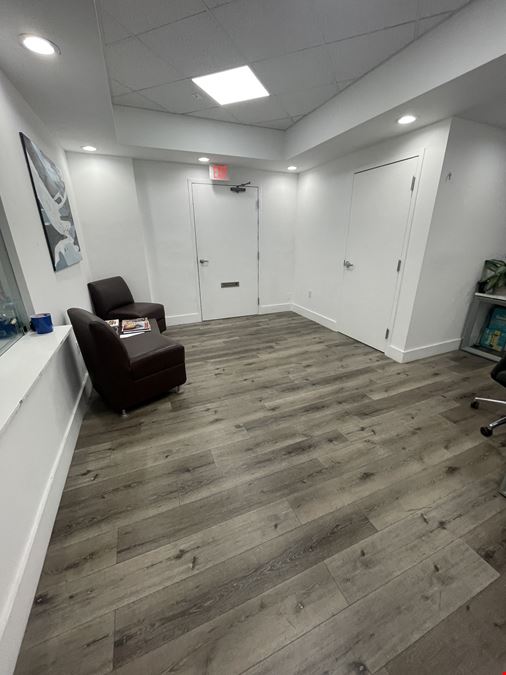 Oak Park Professional Center