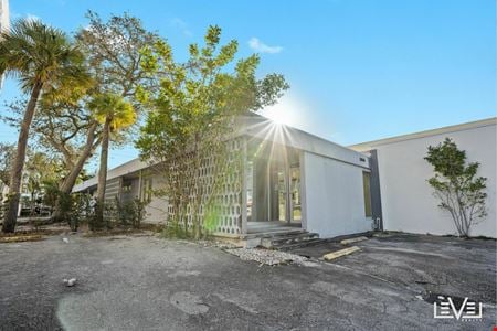 Preview of commercial space at 2856 E Oakland Park Blvd