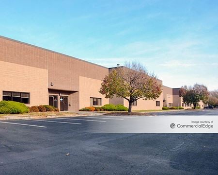 Preview of Industrial space for Rent at 600 Ryerson Rd