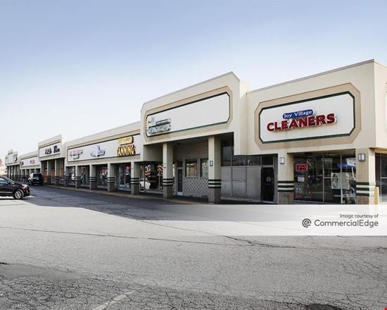 Preview of Retail space for Rent at 13700 East 12 Mile Road
