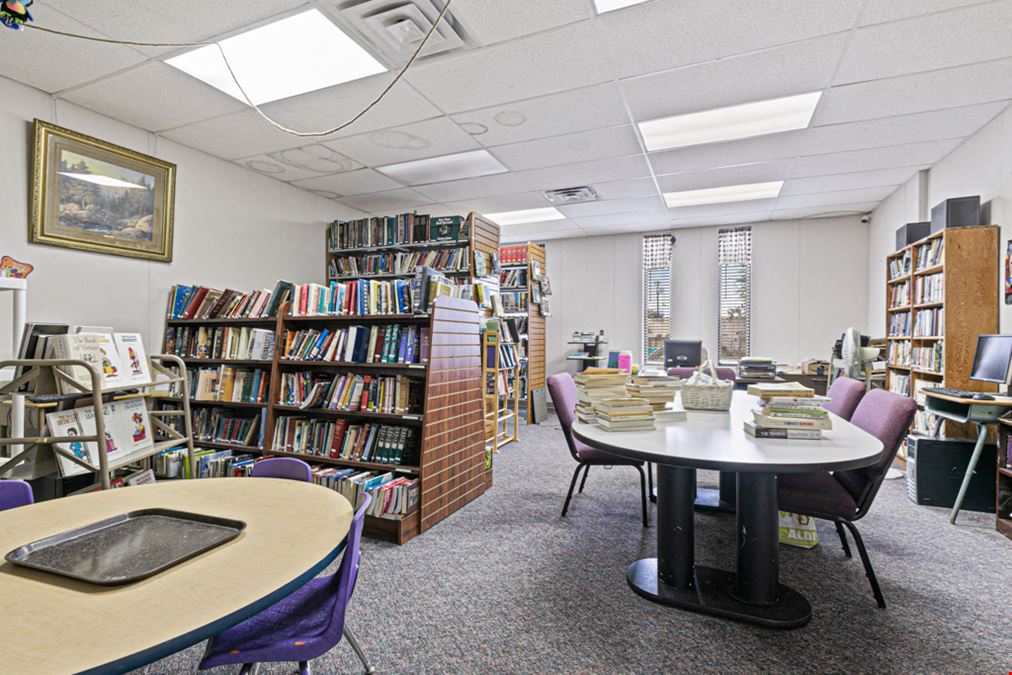 35,000 SF Church & 20,000 SF Youth Center For Sale in Downtown Greenville, TX