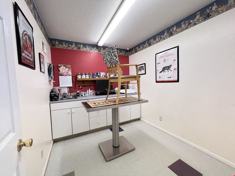 1305-1307 Black Street