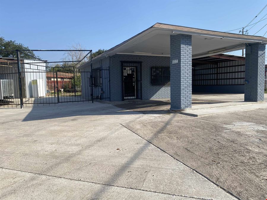 1802 Santa Maria Ave