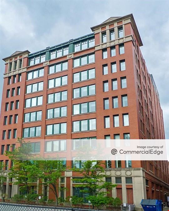 44 Farnsworth Street