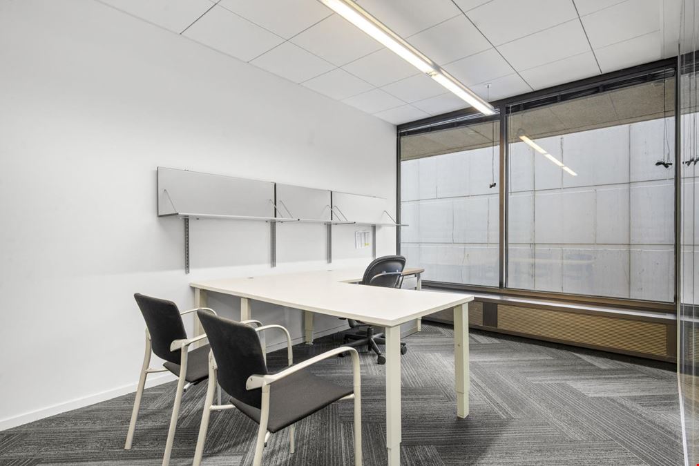 55 E WACKER DR, CHICAGO, IL 60601