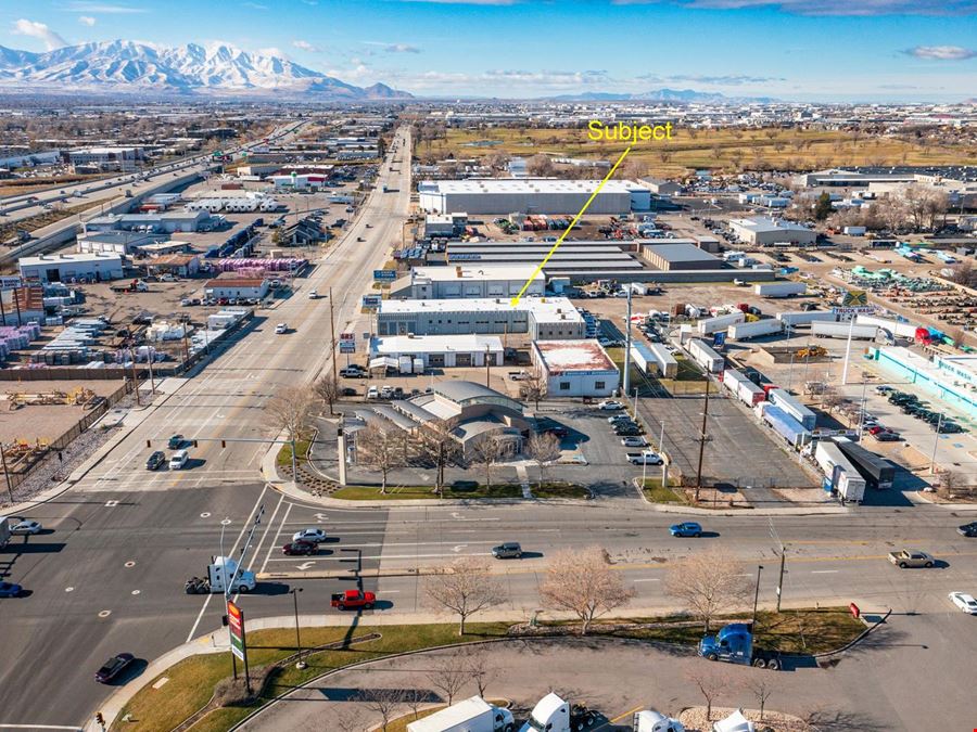 10,000 SF Automotive Warehouse W/ 2,000 SF bonus mezzanine included at no additional rent | 950 W 2100 S Salt Lake City