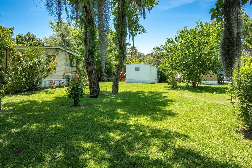 Coquina Oaks Mobile Home Park