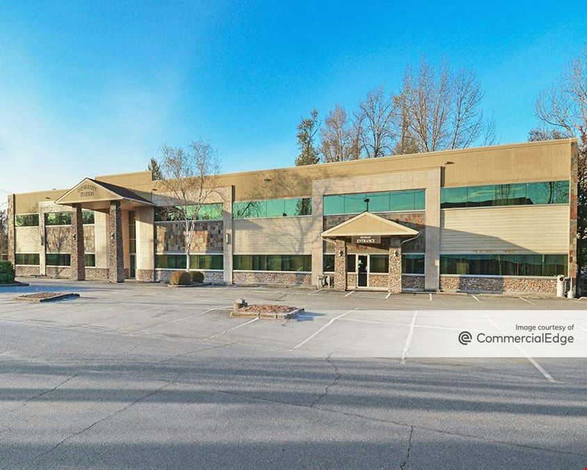 University Station Executive Suites - 698 12th Street SE