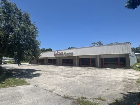 Preview of Retail space for Rent at 6175 Babcock St SE