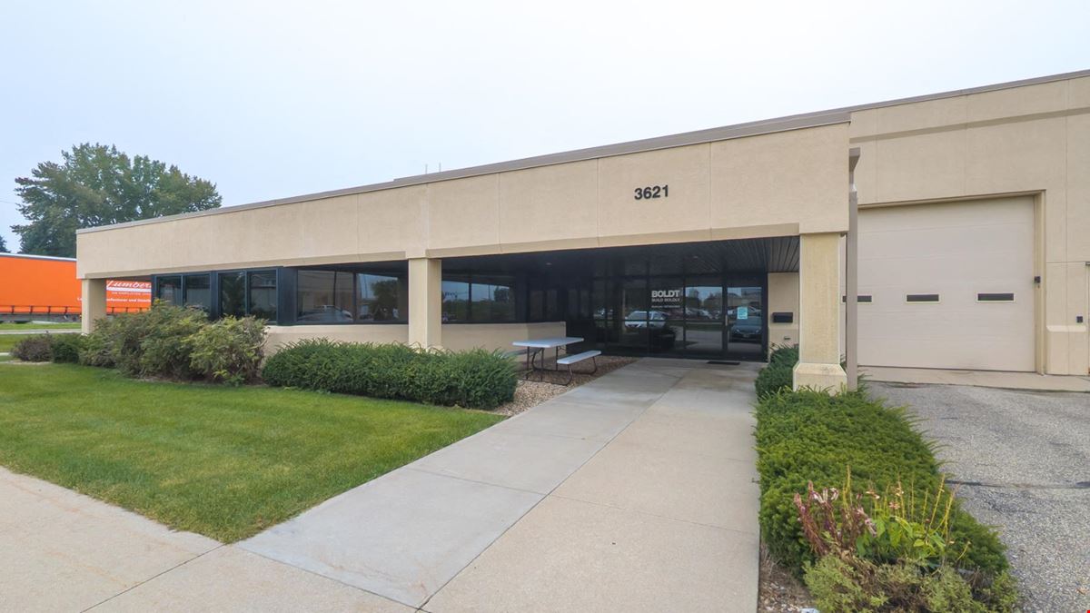 Flexible Commercial Space with Office & Warehouse