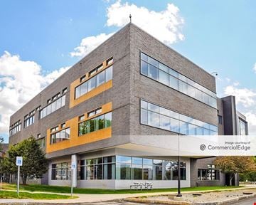 Hobbs Brook Office Park