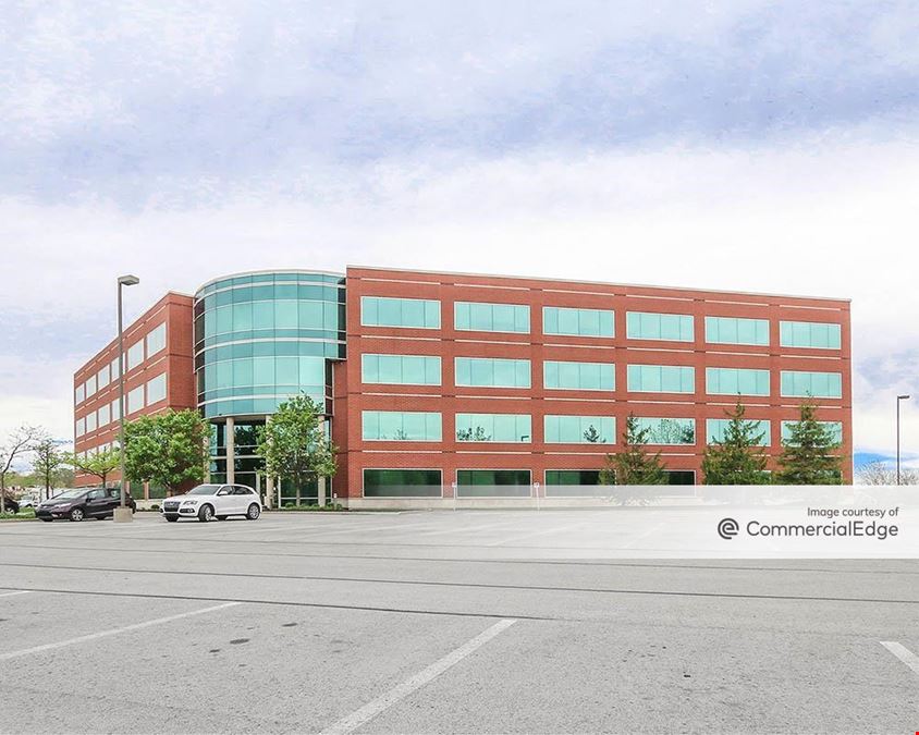 Lake Pointe Center IV