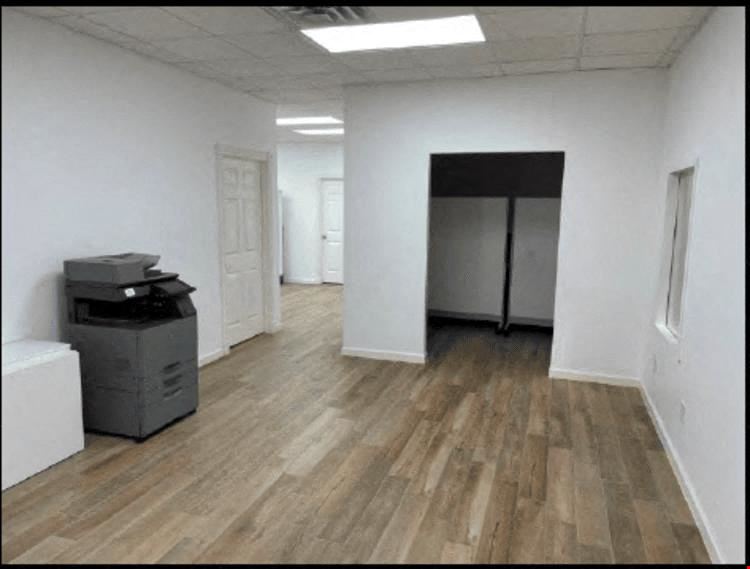 Flex Warehouse/Light Industrial w/Passive Income