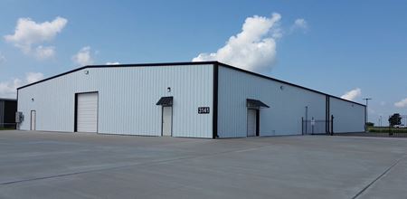 Preview of Industrial space for Rent at 3141 E. Outer Road