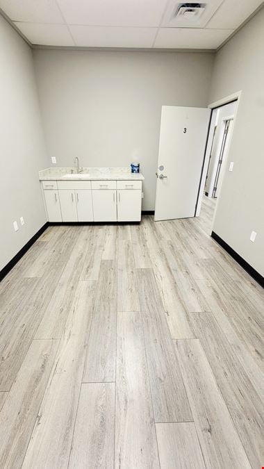 RETAIL / OFFICE
