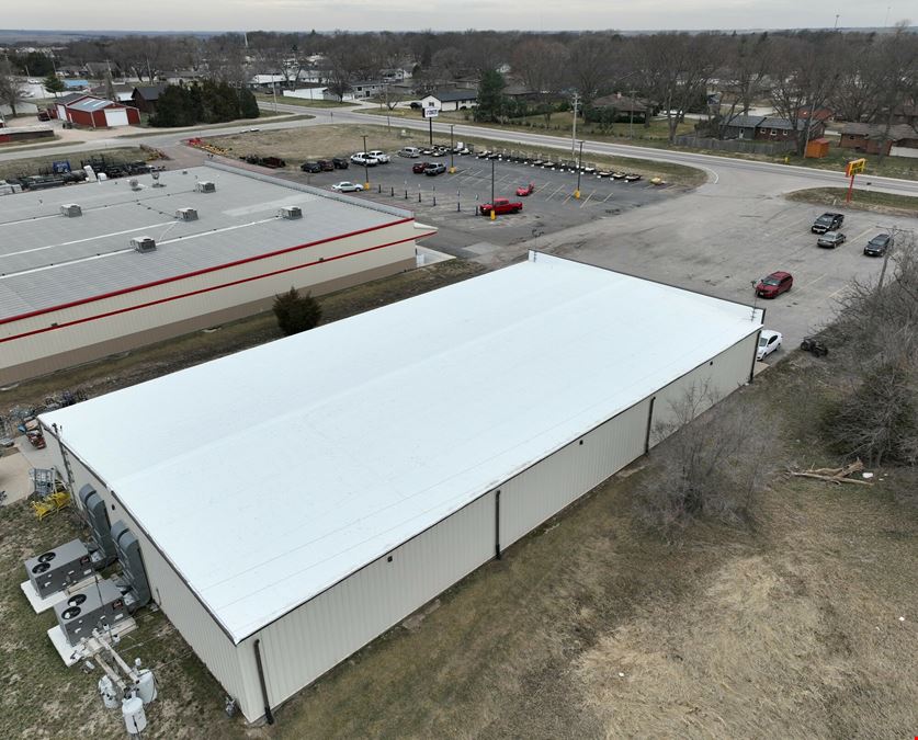 FAIRBURY DOLLAR GENERAL