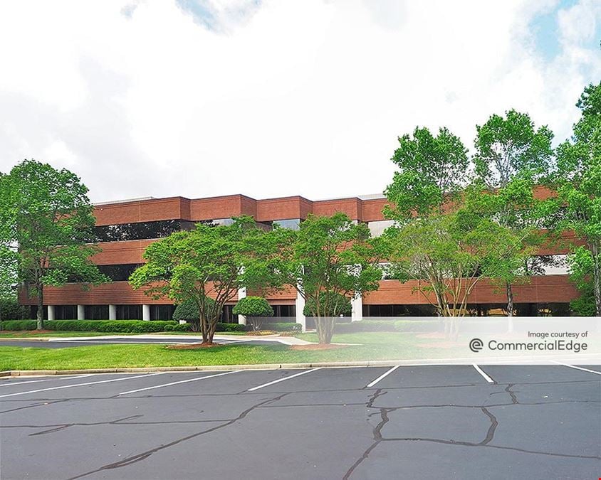 Brookfield Plaza