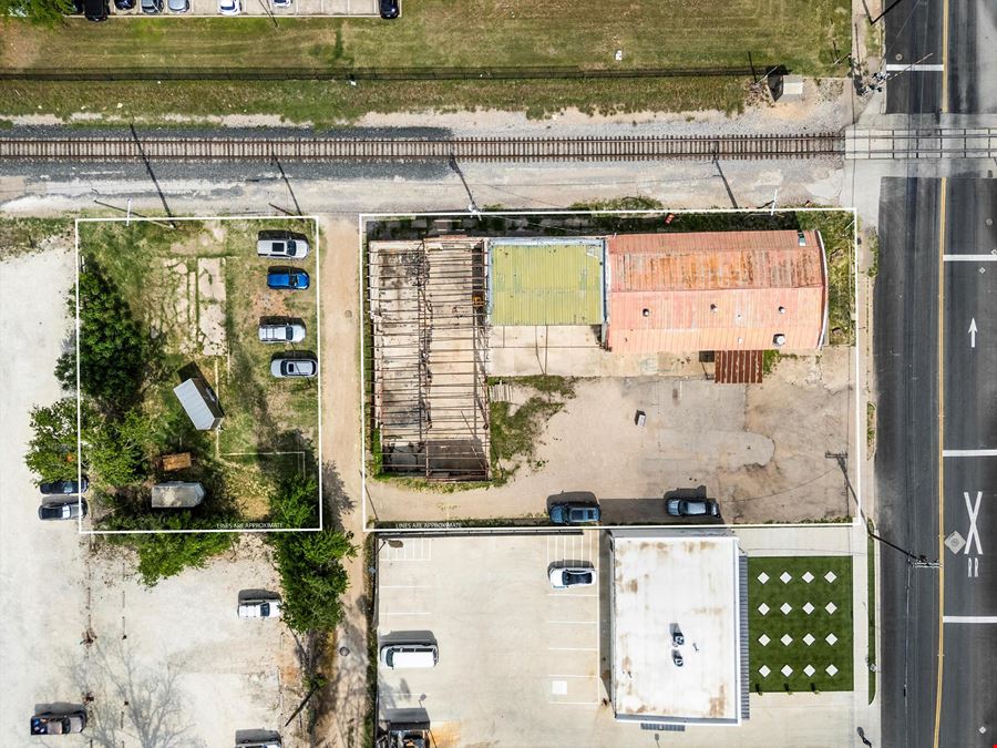 Silo-Adjacent Retail/Development Property