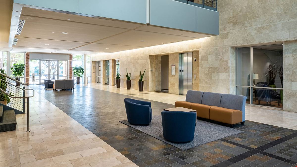 Amber Oaks Corporate Center - Building G
