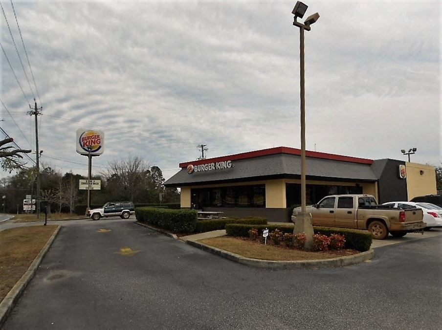 Freestanding Retail Building | Former Drive-Thru Restaurant | Century, FL