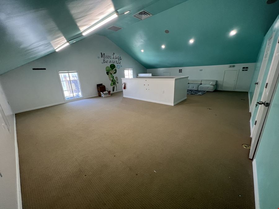 1270 Orange Ave