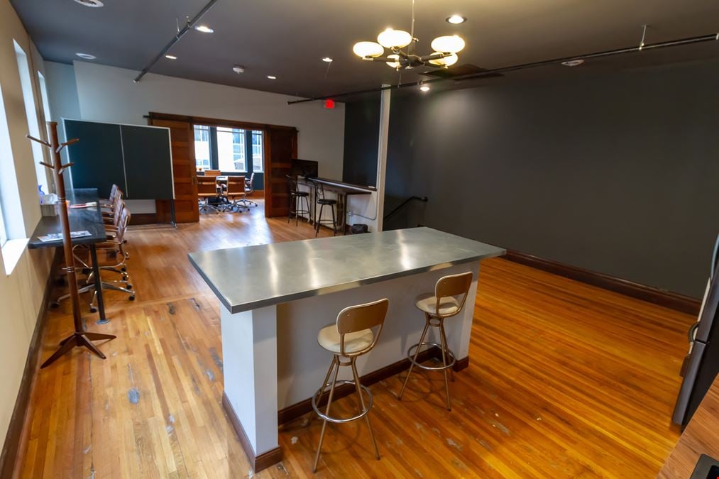 Coworking / Executive Offices in Downtown Rochester