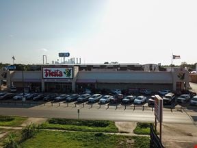 Lyons Ave Shopping Center