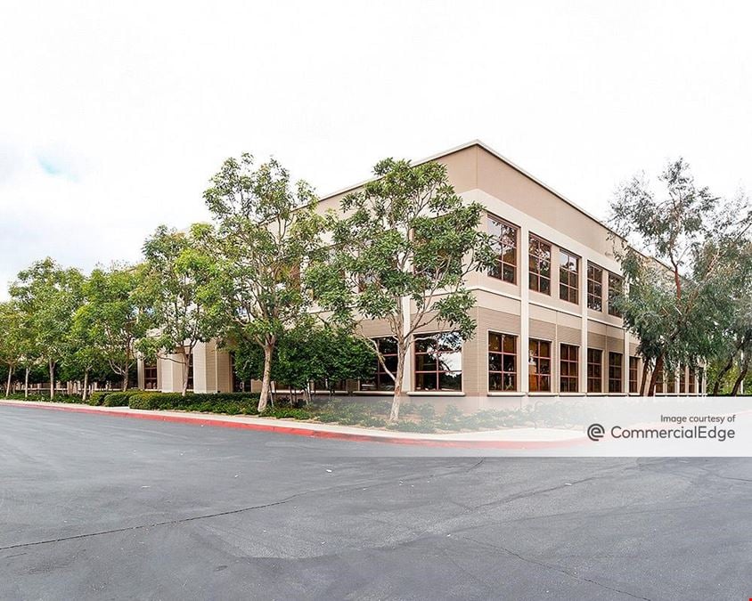 UCI Research Park - 131 Theory